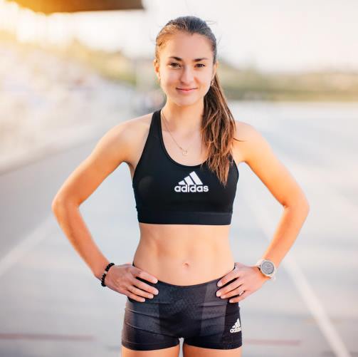 Hana Homolková | O behu a úlohe zdravia a cyklu vo výkonnostnom športe.
