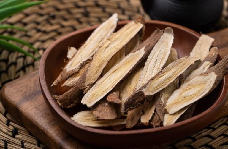 Kozinec-blanity-astragalus.jpg